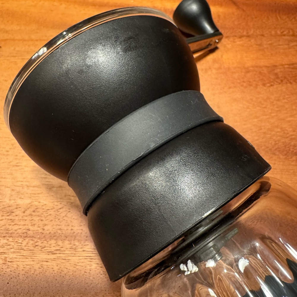 HARIO SKERTON PRO CERAMIC COFFEE MILL - Picture 9 of 12